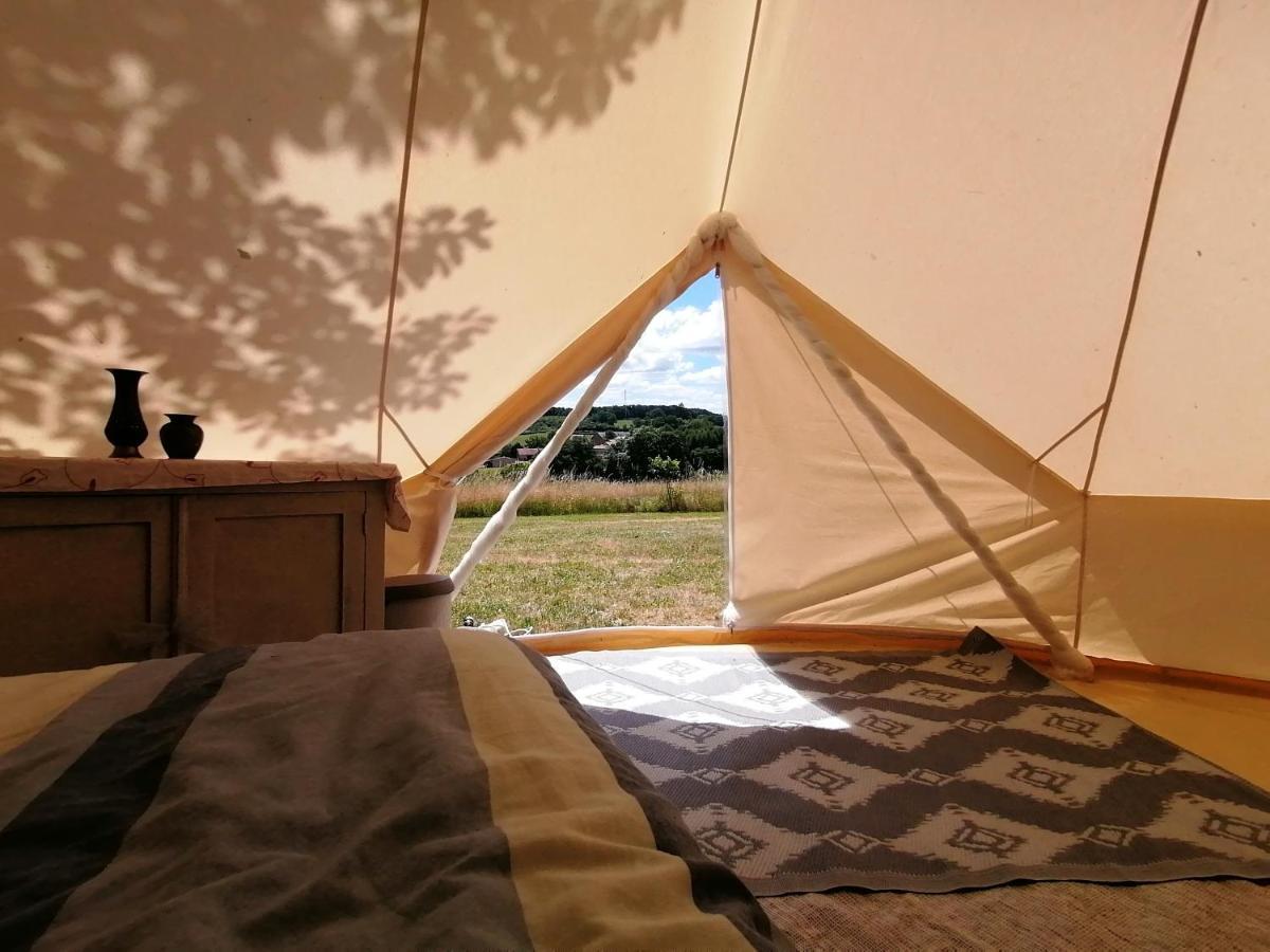 Bed and Breakfast Le Noyer Rougnat Екстер'єр фото